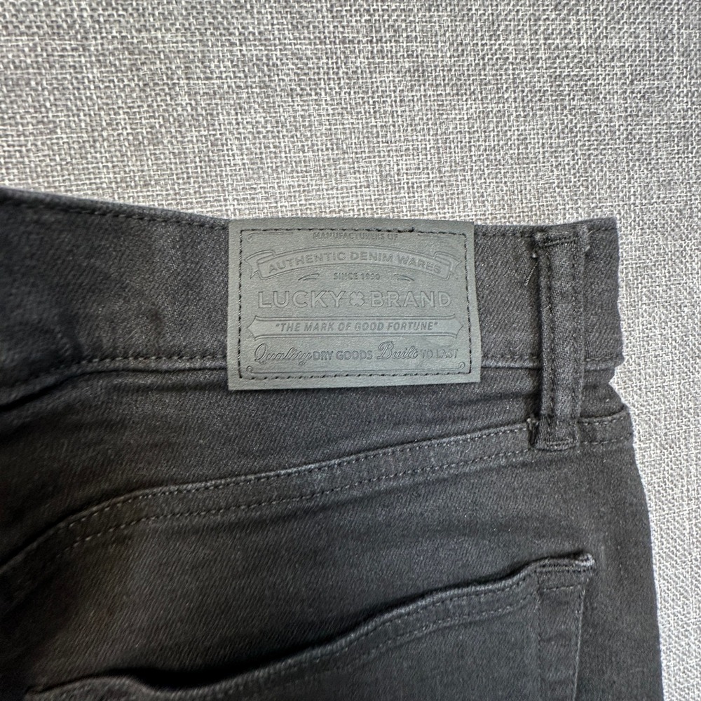 Lucky Brand 410 Athletic Straight Jeans Men 34x34 (Fits as 34x33) Black Stretch - Picture 11 of 13